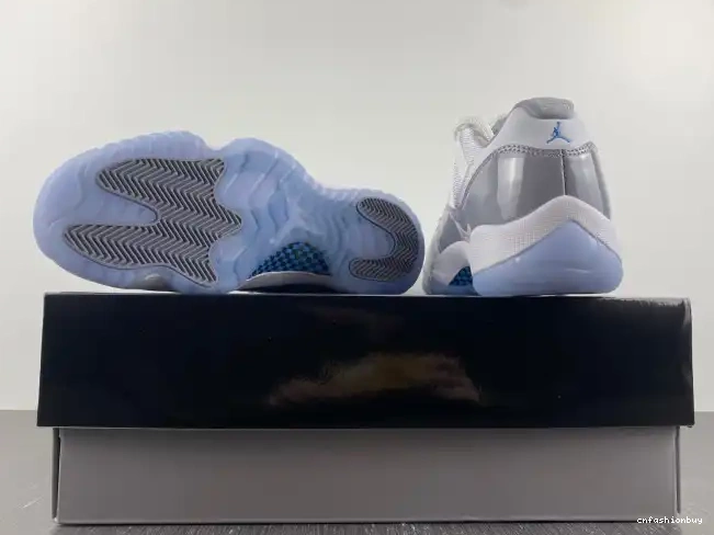 Air Grey Cement Low AV2187-140 Jordan 11 0610